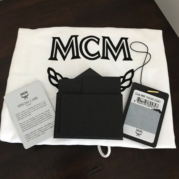 MCM💥AUTHENTIC💥BACKPACK - Picture 2 of 8